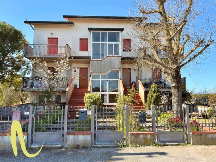 Appartamento quadrilocale in vendita in Via Torre Malatestiana, Villamarina Monte, Cesenatico