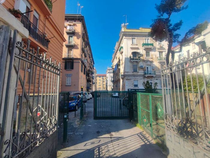 Appartamento bilocale in vendita in via Nuova Poggioreale, Centro Direzionale, Napoli