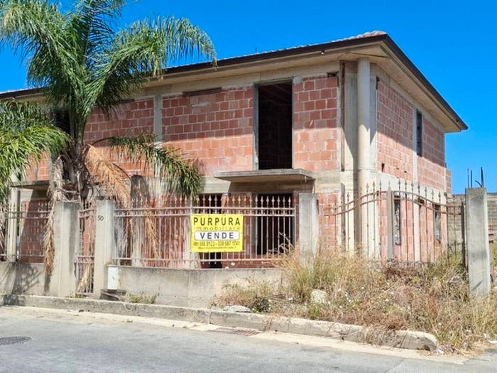Casa con 6 locali in vendita in Via Torretta, Centro, Carini