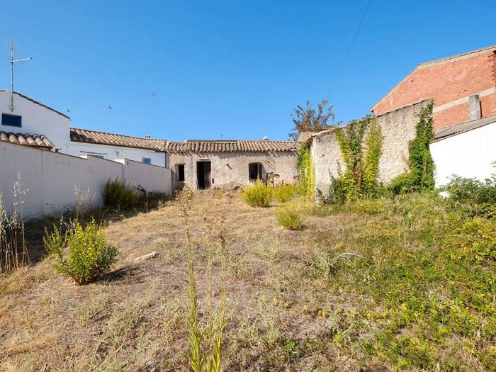 Casa quadrilocale in vendita in Vicolo Gorizia, Centro, Pula