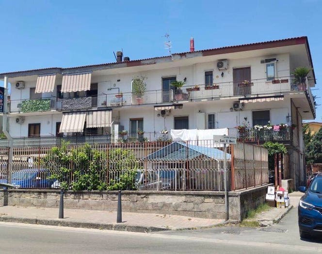 Appartamento trilocale in vendita in Strada Provinciale MugnanoMelito, Centro, Mugnano di Napoli