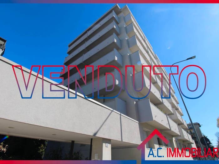 Appartamento trilocale in vendita in Via Torino, Semicentro Ospedale, Gallarate
