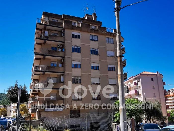 Appartamento quadrilocale in vendita in Via Mughina, Centro, Nuoro
