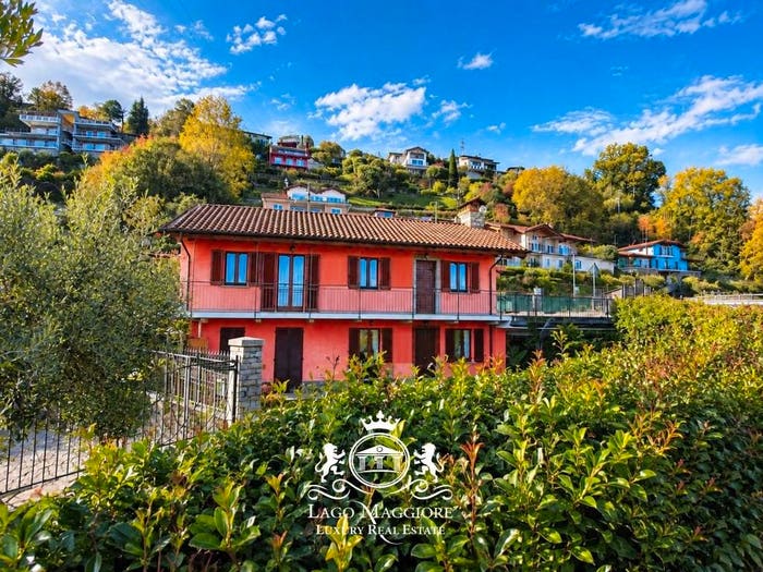 Appartamento trilocale in vendita in Via per Campino, Stresa