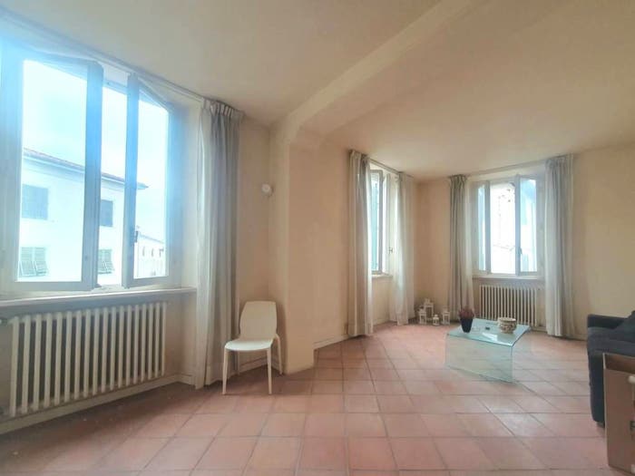 Appartamento con 5 locali in vendita in Via Busdraghi, Piazza Anfiteatro Torre Guinigi, Lucca