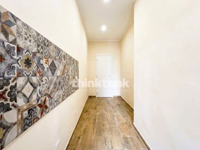 Appartamento con 5 locali in vendita in Via Santa Maria della Catena, Ferrarotto Acquedotto Greco, Catania