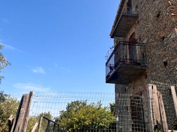 Casa con 5 locali in vendita in Via Atera, Castrolibero
