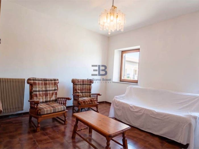 Casa con 6 locali in vendita in Via Cavalla e Bruscole, Scomigo, Conegliano