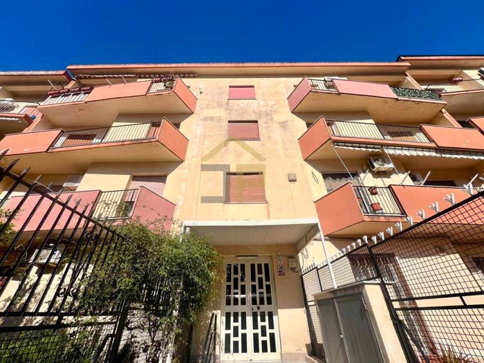 Appartamento quadrilocale in vendita in Via Modica, Borgo Nuovo Castellana, Palermo