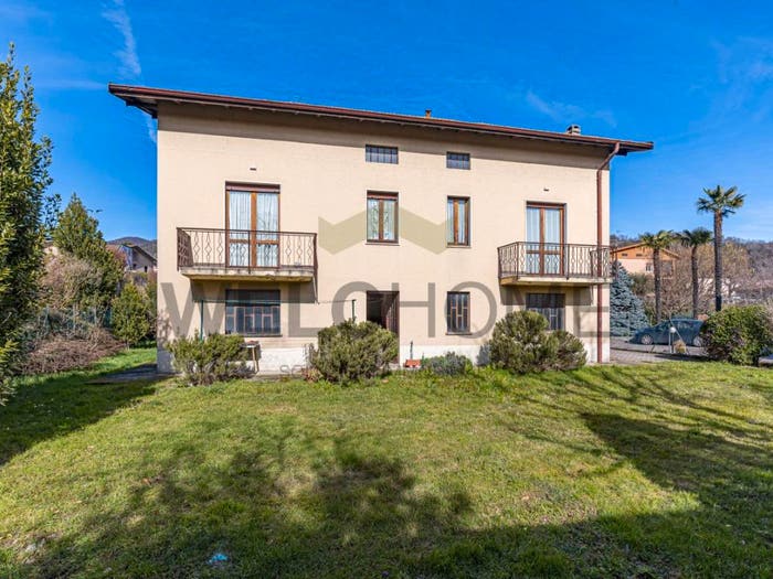 Casa trilocale in vendita in Viale Lombardia, Albese con Cassano