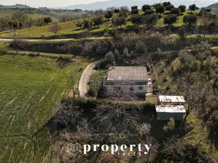 Casa quadrilocale in vendita in contrada sant'egidio, Monsampolo del Tronto