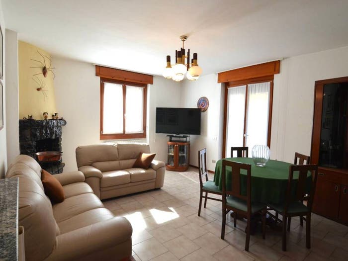 Appartamento trilocale in vendita in VIA CORTE DI GIUSTIZIA, Centro, Dervio