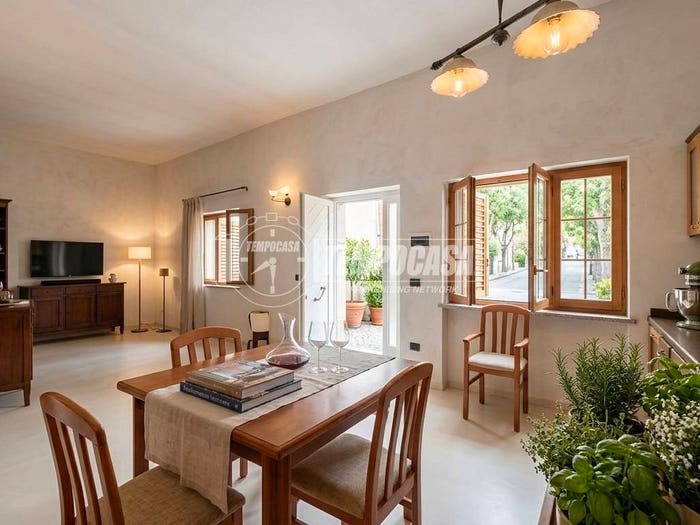 Casa trilocale in vendita in Via IV Novembre, Centro, San Donato di Lecce