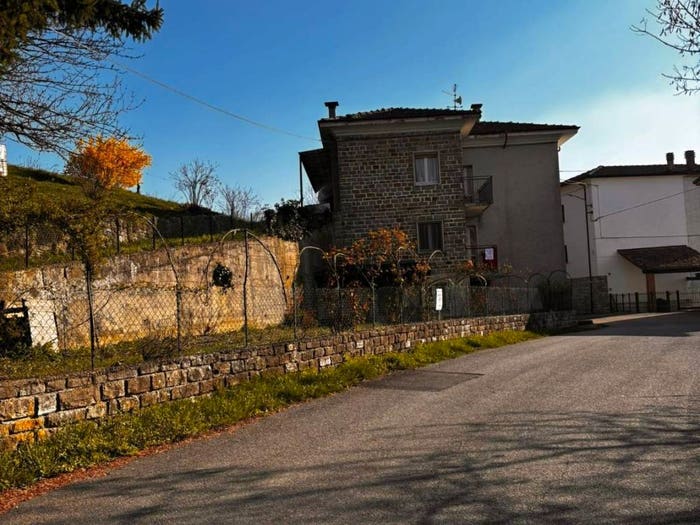 Casa quadrilocale in vendita in Via Dogana, Cicogni, Alta Val Tidone