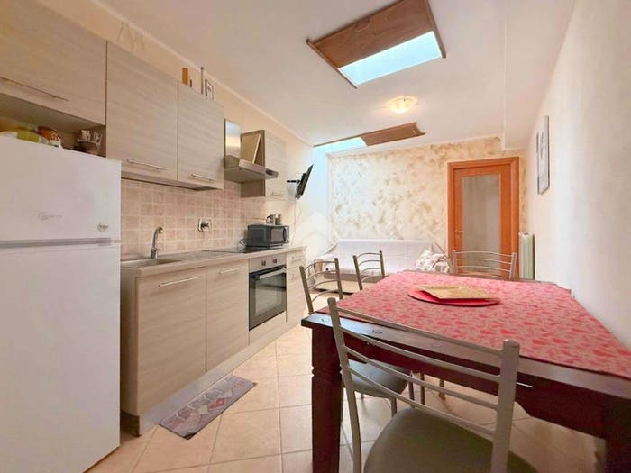 Appartamento trilocale in vendita in Via dei Laghi, Centro, Oulx