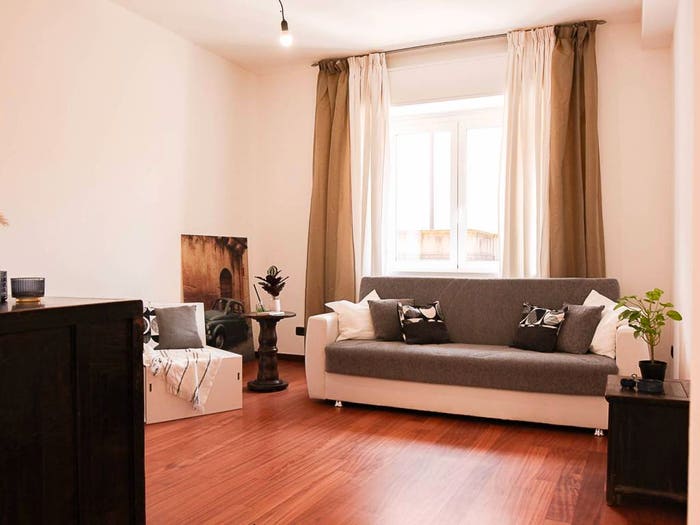 Appartamento trilocale in vendita in Via della Vittoria, Colognola, Bergamo