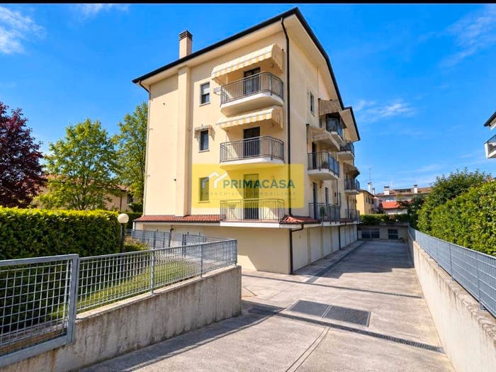 Appartamento trilocale in vendita in Via Carlo Gozzi, Jesolo Paese, Jesolo