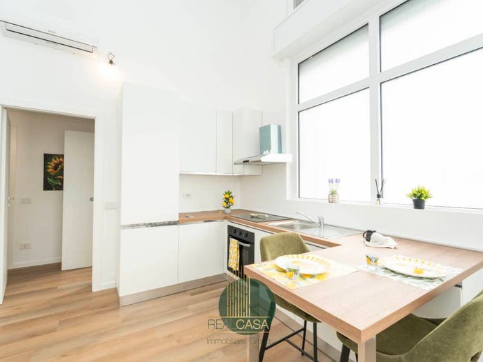Appartamento trilocale in vendita in Via Francesco Ingegnoli, Casoretto, Milano
