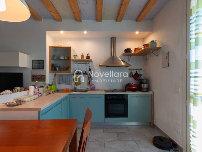 Appartamento trilocale in vendita in Centro, Novellara
