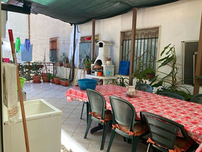 Appartamento quadrilocale in vendita in Via Nazionale, Gioia Tauro