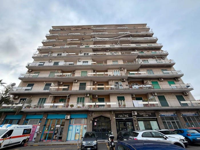 Appartamento trilocale in vendita in Via Cardì, Cibali, Catania