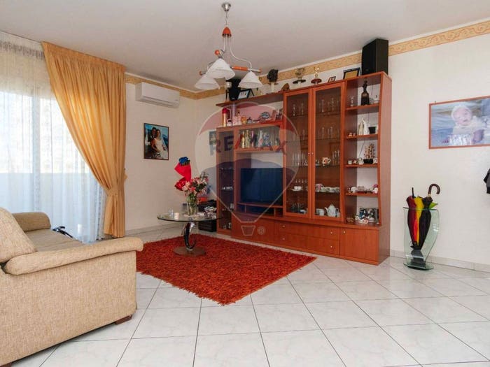 Appartamento con 5 locali in vendita in Viale Librino, Librino Zia Lisa, Catania