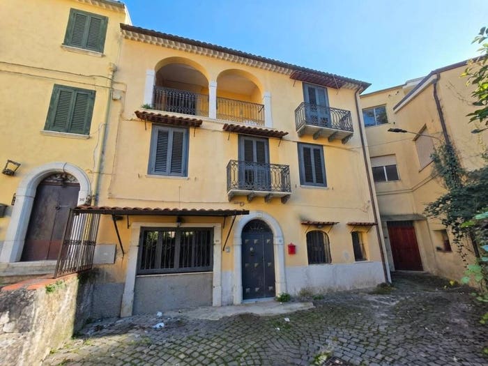 Casa con 6 locali in vendita in Via Biferno, Centro, Cantalupo nel Sannio