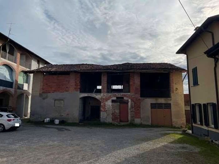 Casa con 6 locali in vendita in via rongio, Centro, Olgiate Comasco
