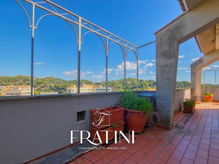 Appartamento quadrilocale in vendita in Via Kennedy, Ascoli Piceno