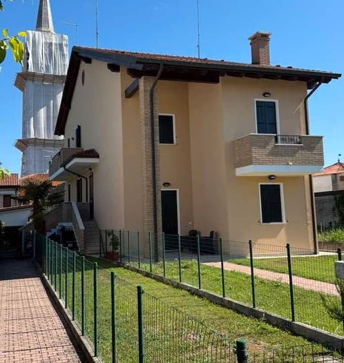 Casa quadrilocale in vendita in Via Don Bosco, Campagnola, Brugine