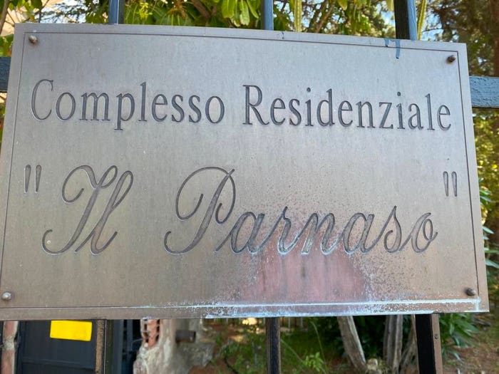 Appartamento trilocale in vendita in Strada Panoramica dello Stretto, Litoranea Panoramica, Messina