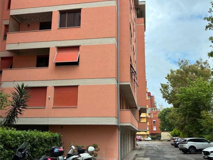 Appartamento quadrilocale in vendita in Pratale, Pisa