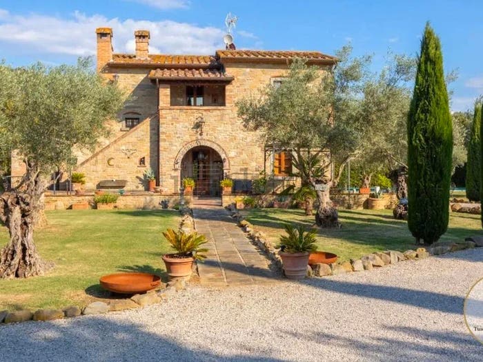 Casa trilocale in vendita in Centro, Cortona