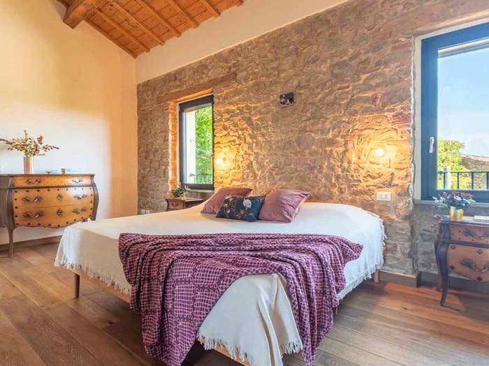Casa con 6 locali in vendita in Via Cerreto, Mercatino Conca