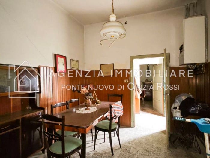 Casa con 6 locali in vendita in Mezzano Borgo Masotti, Ravenna