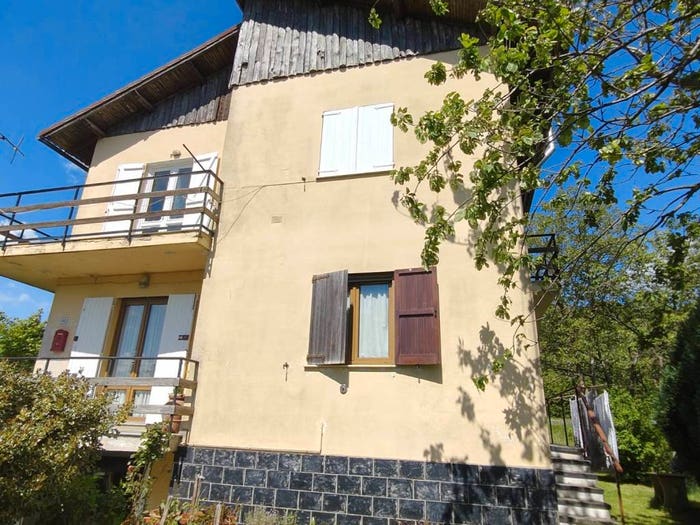 Casa con 6 locali in vendita in Via Francia, Tiglieto