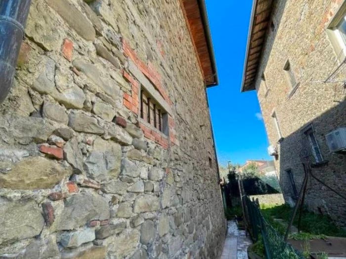 Casa con 6 locali in vendita in Località Ponte alla Chiassa, Chiassa Superiore Giovi Quarata, Arezzo