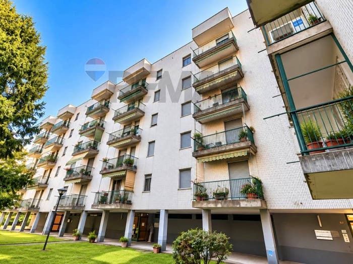 Appartamento trilocale in vendita in Via Lombardia, Centro, Lacchiarella