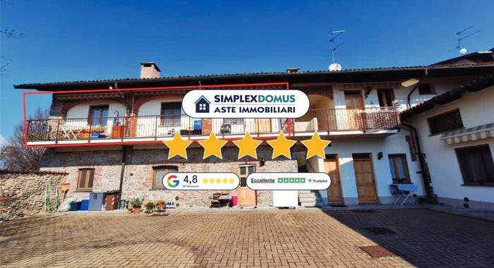 Appartamento quadrilocale in vendita in Via Carlo Felice Trossi, Gaglianico