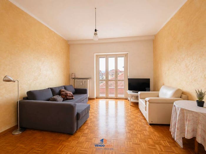 Appartamento quadrilocale in vendita in Via Domenico Schierano, Tabona Borgo Nuovo, Pinerolo
