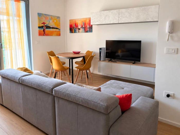 Appartamento bilocale in vendita in Piazza della Libertà, Borgo Rodi, Ancona