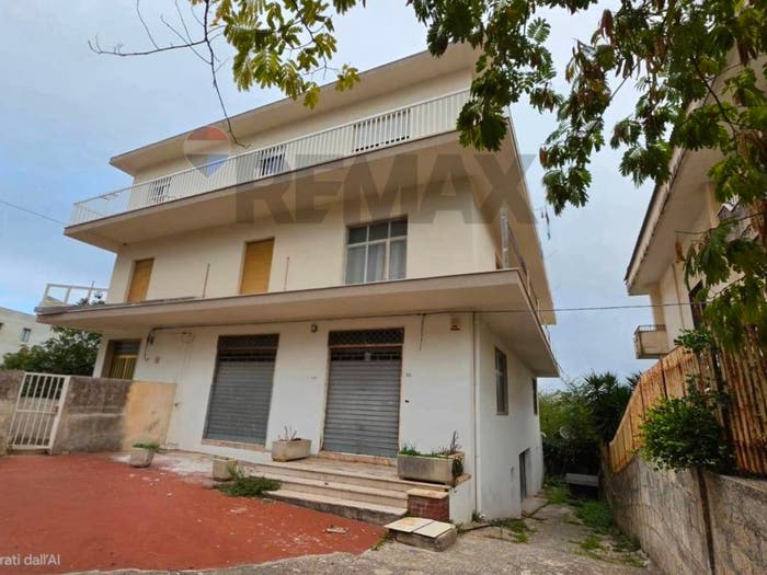 Appartamento quadrilocale in vendita in Via Psaumida, Croce Selvaggio, Ragusa