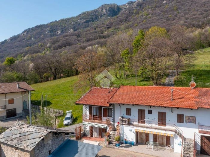 Casa trilocale in vendita in Via Montebracco, Sanfront