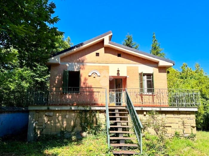 Casa quadrilocale in vendita in Via Piane, Cottanello