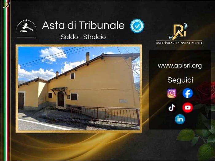 Appartamento quadrilocale in vendita in Strada Regionale, Grotti, Sant'Anatolia di Narco