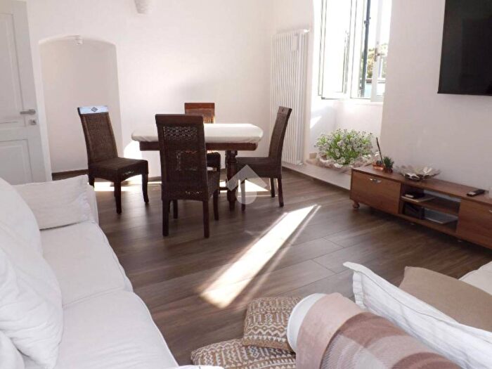Casa trilocale in vendita in Pza Vittorio Emanuele, Bisceglie