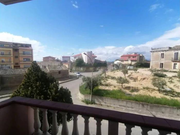 Appartamento quadrilocale in vendita in Via Pianette, Centro, Strongoli