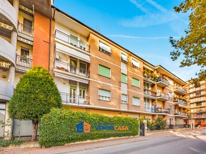 Appartamento trilocale in vendita in Viale Isonzo, Centro, Fossano