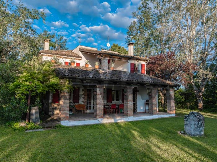 Casa con 6 locali in vendita in Santa Cristina, Rimini