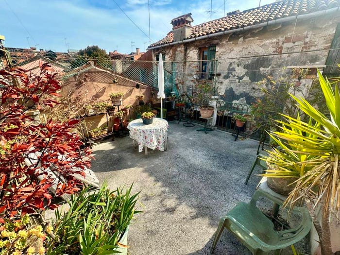 Casa con 5 locali in vendita in Campo Bandiera e Moro o de la Bragora, Santi Giovanni e Paolo Santa Maria Formosa, Venezia